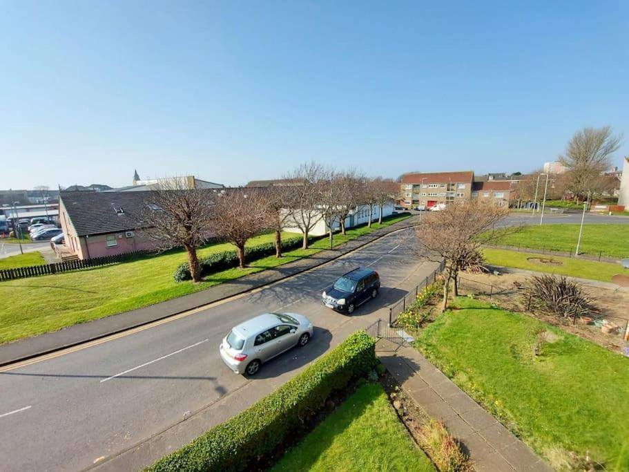 Teddy Bears' 3-Bedroom Maisonette Saltcoats Bagian luar foto