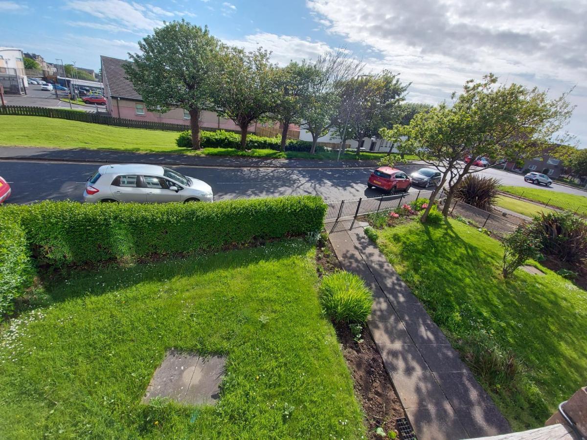 Teddy Bears' 3-Bedroom Maisonette Saltcoats Bagian luar foto